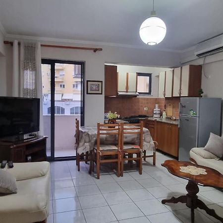 Liam'S Apartment ดูร์เรส ภายนอก รูปภาพ