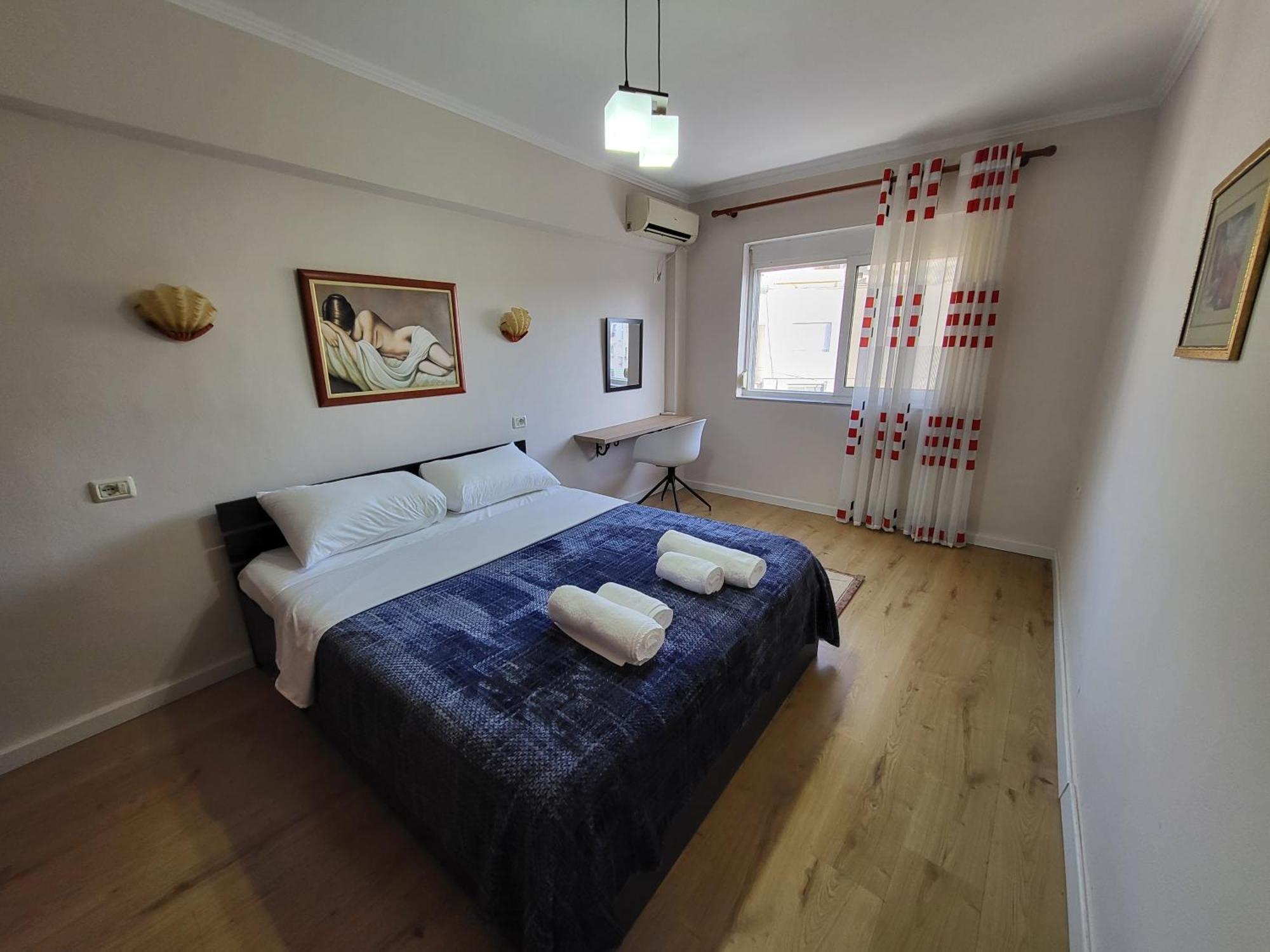 Liam'S Apartment ดูร์เรส ภายนอก รูปภาพ